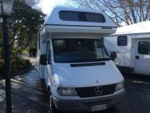 Adventure Refurbished Mercedes 4/5 berth (1999) Adventure Refurbished Mercedes 4/5 berth (1999)